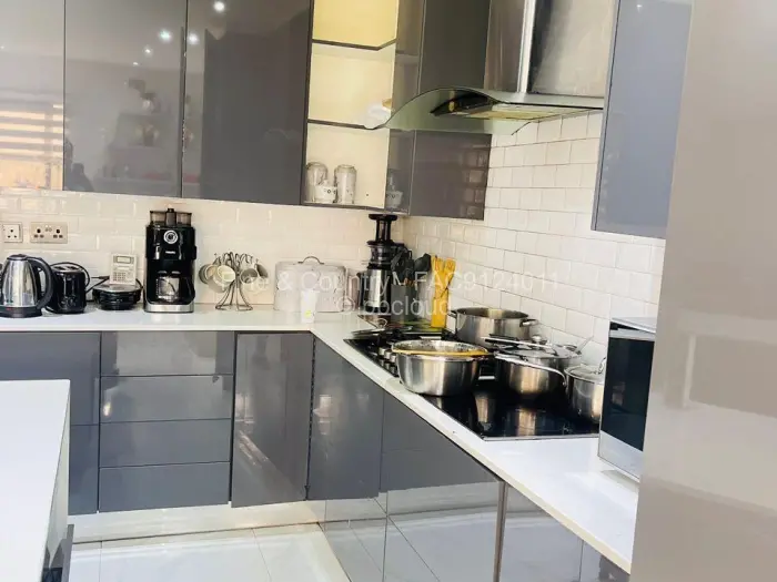 4 Bedroom House for Sale in Pomona, Harare