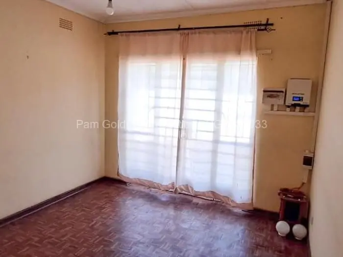 3 Bedroom House for Sale in Ridgemont, Gweru