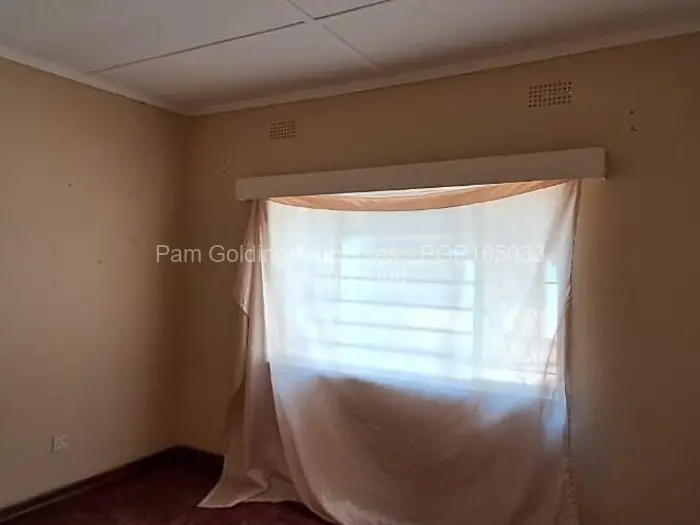 3 Bedroom House for Sale in Ridgemont, Gweru