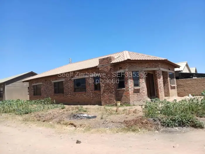 3 Bedroom House for Sale in Southlea Park, Harare