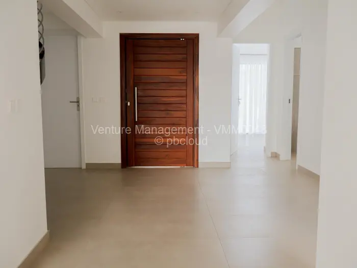 Townhouse/Complex/Cluster to Rent in Borrowdale West