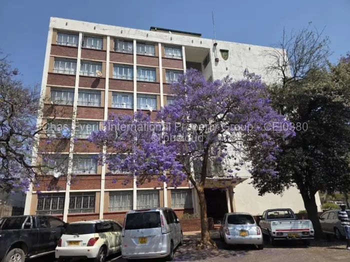 Flat/Apartment for Sale in Bulawayo City Centre, Bulawayo