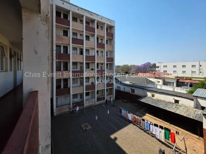 Flat/Apartment for Sale in Bulawayo City Centre, Bulawayo