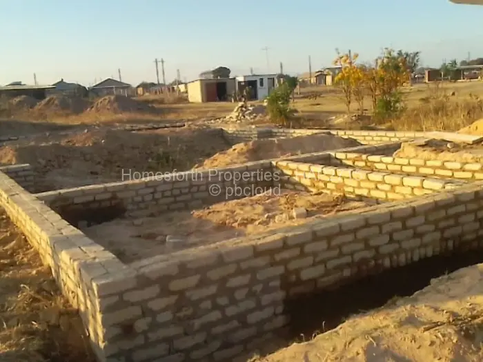 Warehouse/Industrial for Sale in Glen Norah, Harare