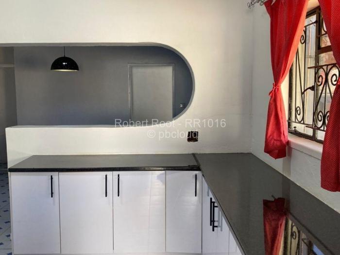 4 Bedroom House for Sale in Morningside Byo, Bulawayo