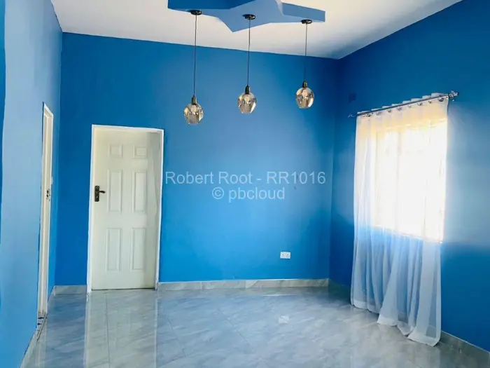 4 Bedroom House for Sale in Morningside Byo, Bulawayo