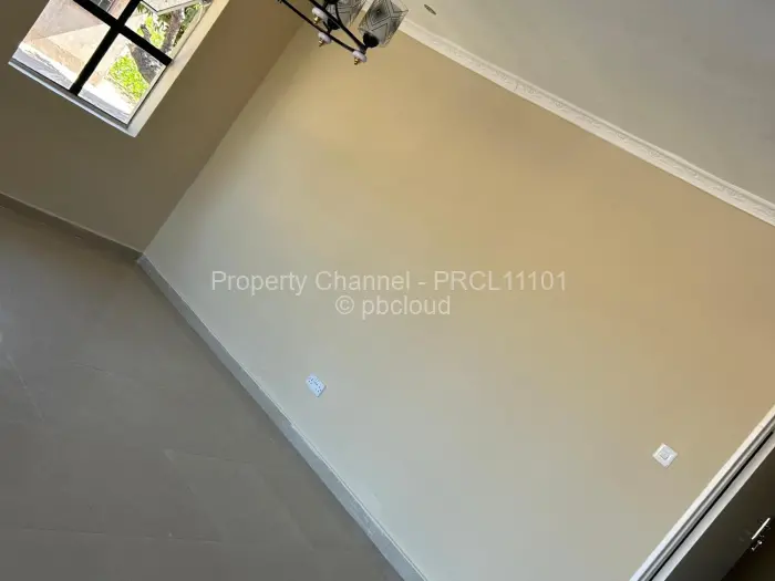 4 Bedroom House for Sale in Windsor Park, Ruwa