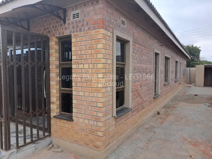 4 Bedroom House for Sale in Cold Comfort, Harare