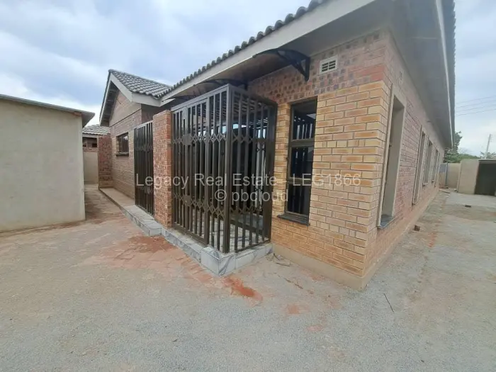 4 Bedroom House for Sale in Cold Comfort, Harare