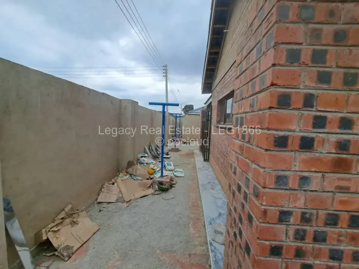 4 Bedroom House for Sale in Cold Comfort, Harare