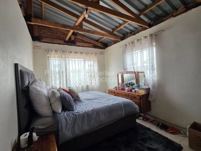 Townhouse/Cluster for Sale in Burnside, Bulawayo