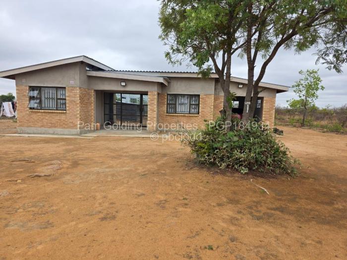 Townhouse/Cluster for Sale in Burnside, Bulawayo