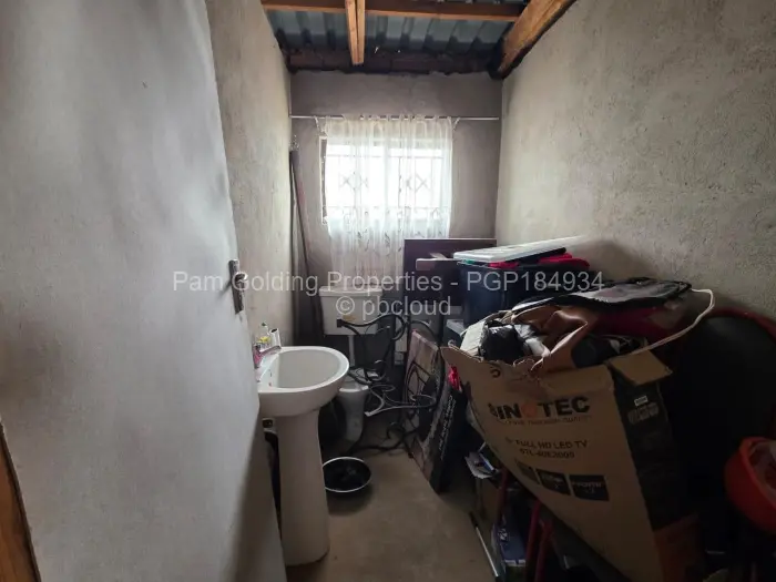 Townhouse/Cluster for Sale in Burnside, Bulawayo