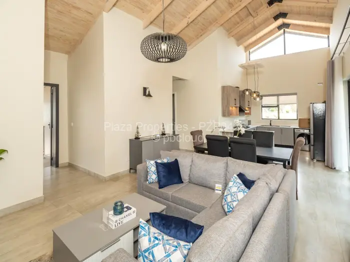 Townhouse/Cluster for Sale in Greendale North, Harare