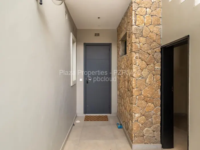 Townhouse/Cluster for Sale in Greendale North, Harare