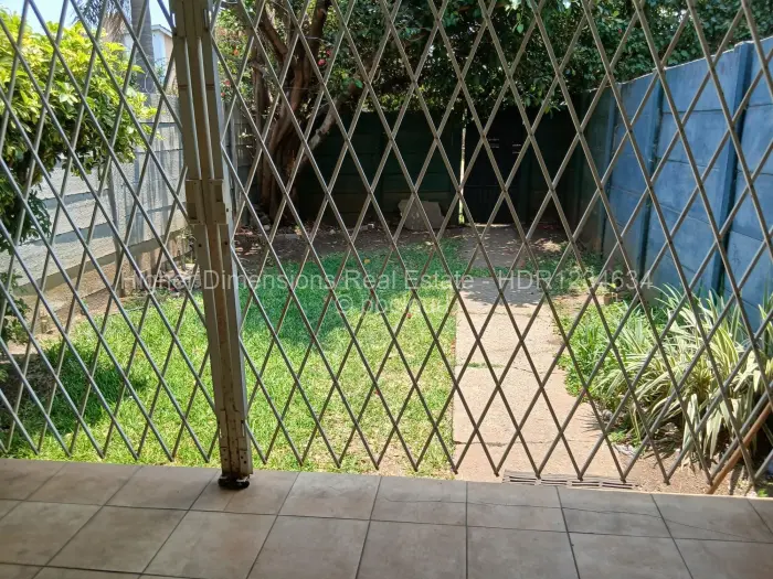 Flat/Apartment to Rent in Avondale