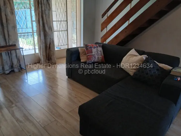 Flat/Apartment to Rent in Avondale