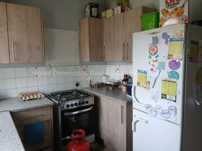 Flat/Apartment to Rent in Avondale