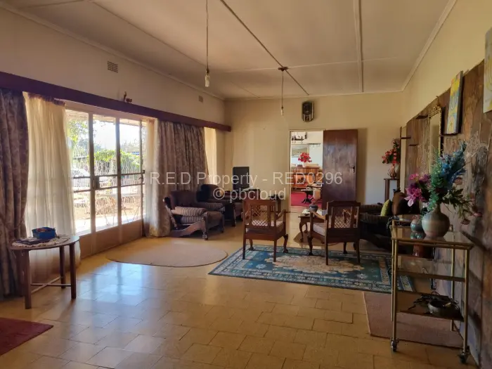3 Bedroom House for Sale in Newton West, Bulawayo