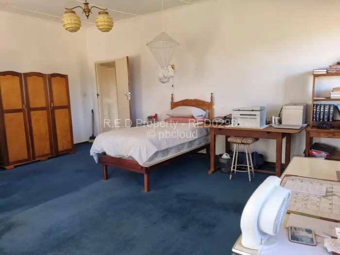 3 Bedroom House for Sale in Newton West, Bulawayo