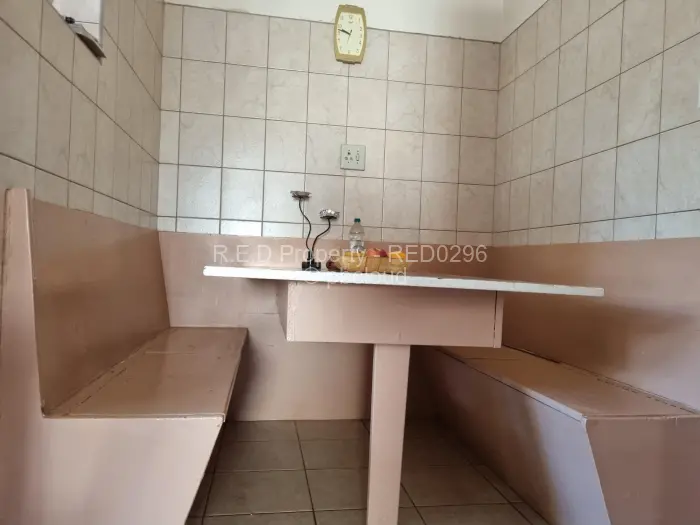 3 Bedroom House for Sale in Newton West, Bulawayo