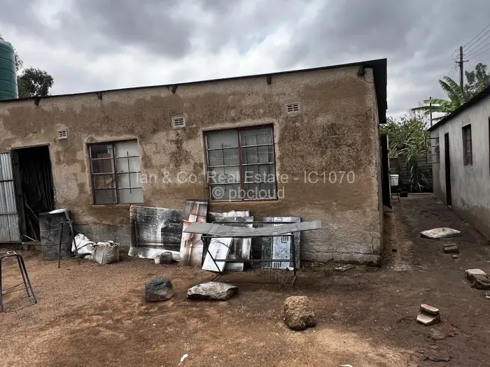 Warehouse/Industrial for Sale in Kelvin West, Bulawayo