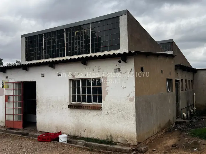 Warehouse/Industrial for Sale in Kelvin West, Bulawayo
