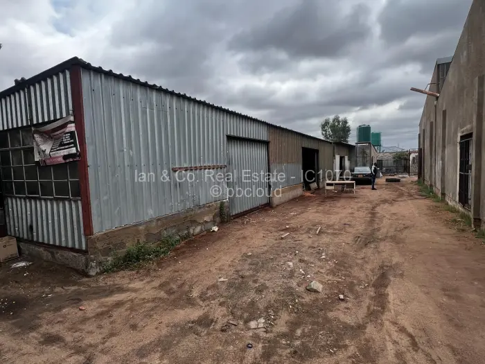 Warehouse/Industrial for Sale in Kelvin West, Bulawayo