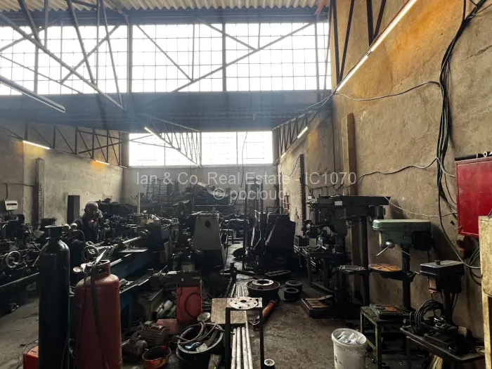 Warehouse/Industrial for Sale in Kelvin West, Bulawayo