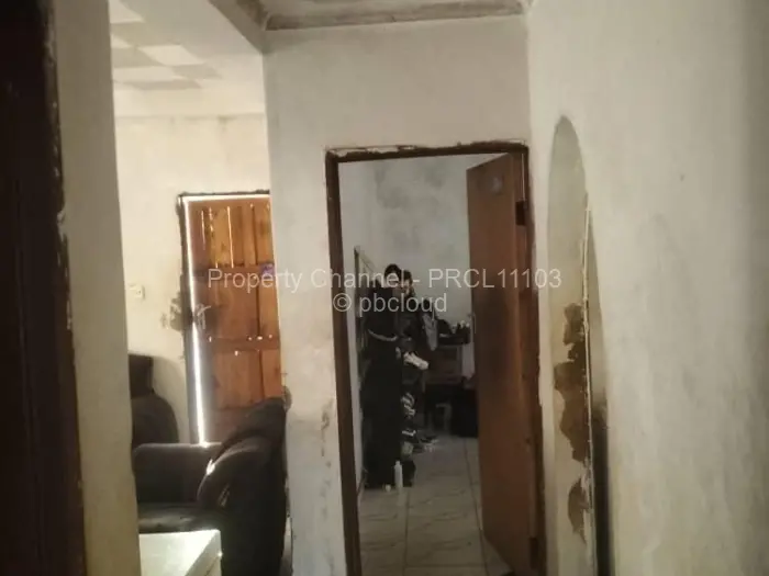 2 Bedroom House for Sale in Budiriro, Harare