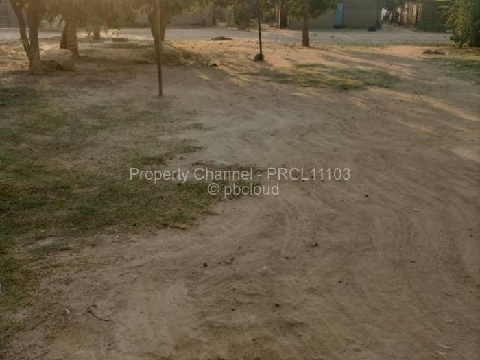 2 Bedroom House for Sale in Budiriro, Harare