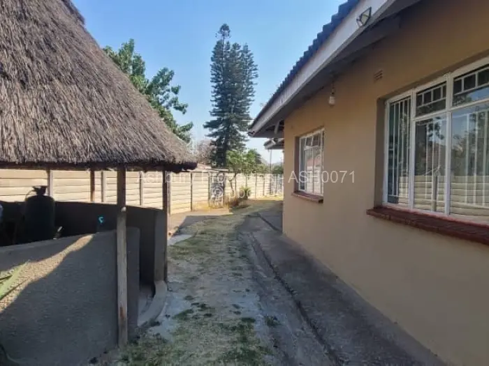 4 Bedroom House for Sale in Sentosa, Harare