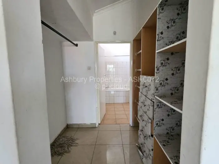 Townhouse/Cluster for Sale in Borrowdale Brooke, Harare