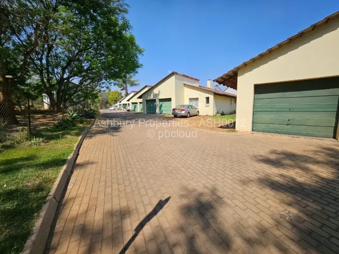 Townhouse/Cluster for Sale in Borrowdale Brooke, Harare