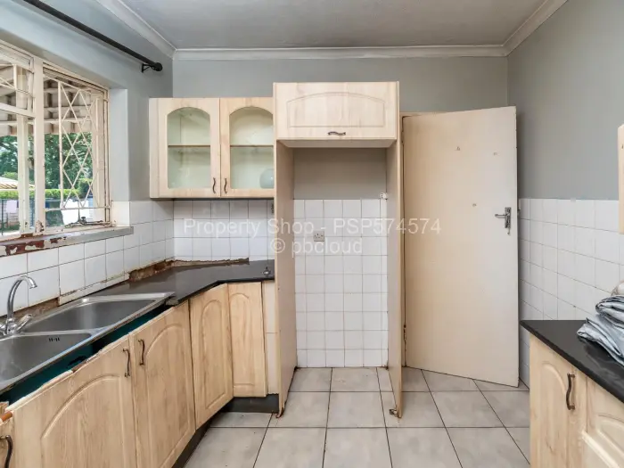 Flat/Apartment for Sale in Avenues, Harare