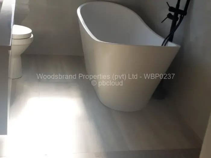 Townhouse/Cluster for Sale in Pomona, Harare