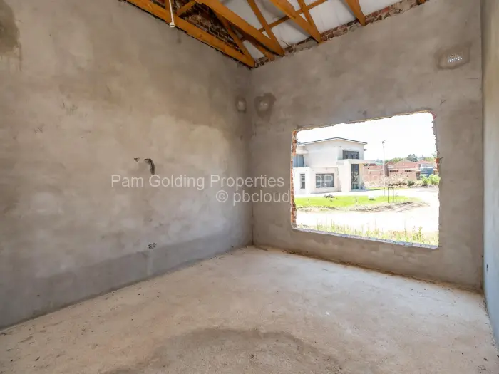 5 Bedroom House for Sale in Quinnington, Harare