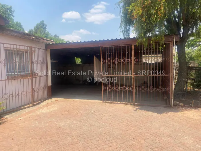 5 Bedroom House for Sale in Hatfield, Harare