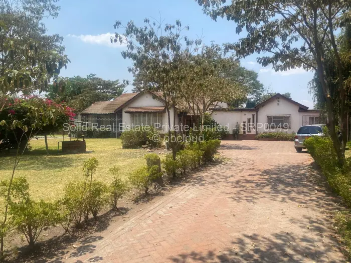 5 Bedroom House for Sale in Hatfield, Harare
