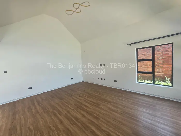 Townhouse/Complex/Cluster to Rent in Mount Pleasant