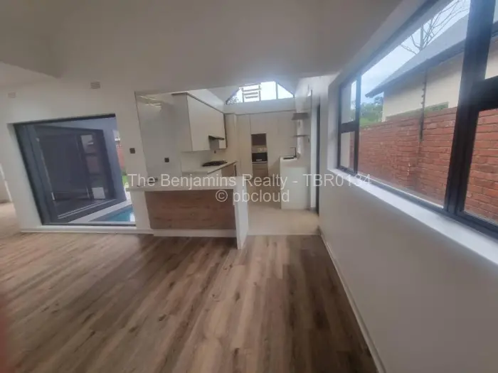 Townhouse/Complex/Cluster to Rent in Mount Pleasant