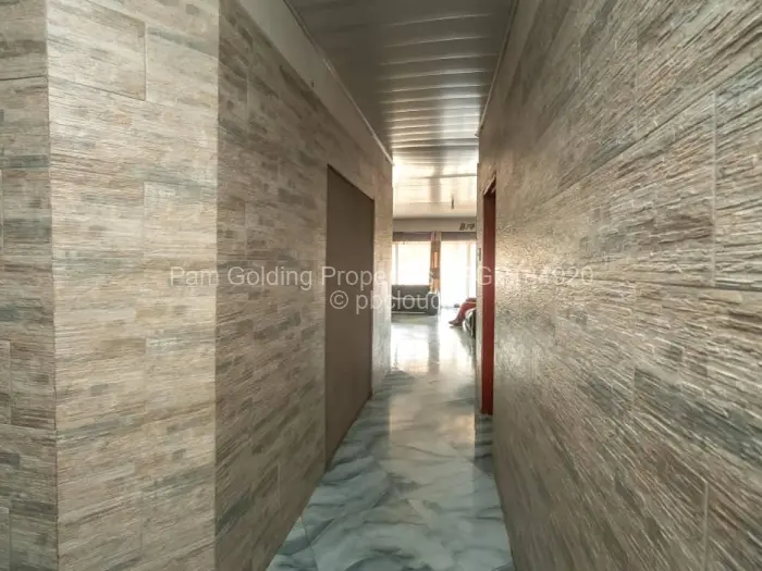 8 Bedroom House for Sale in Waterfalls, Harare