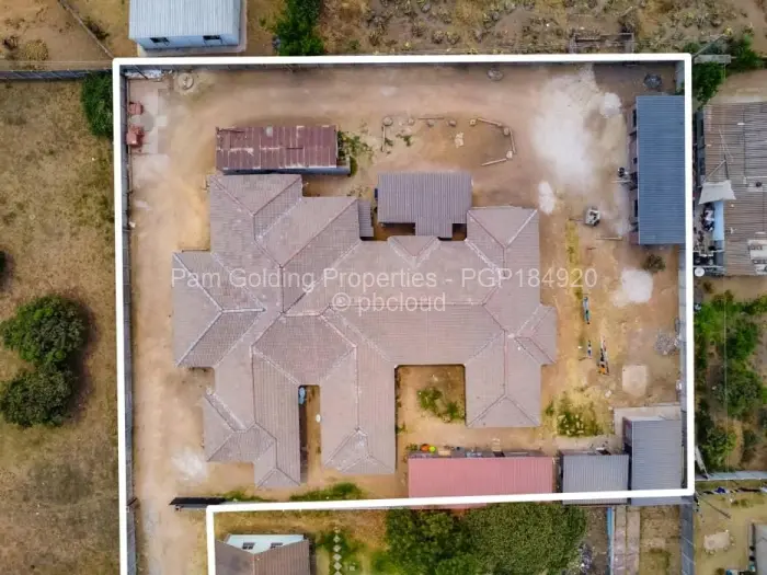 8 Bedroom House for Sale in Waterfalls, Harare