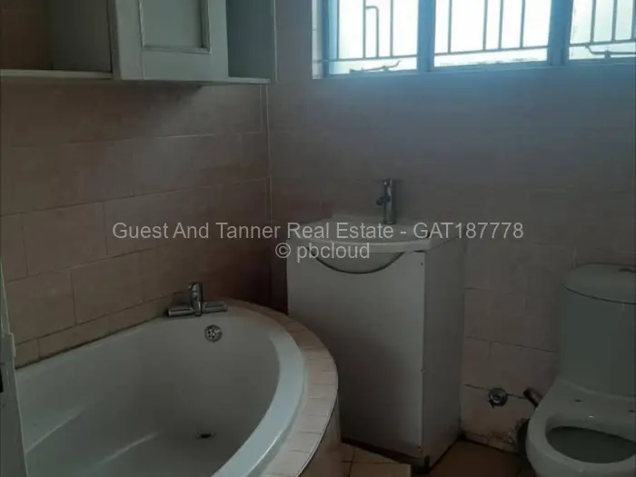 4 Bedroom House for Sale in Crowhill Views, Harare