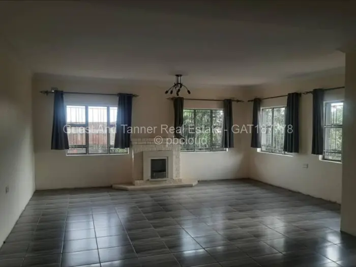 4 Bedroom House for Sale in Crowhill Views, Harare