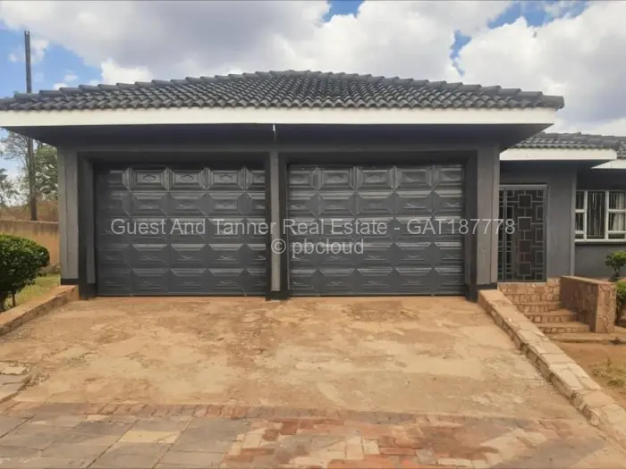 4 Bedroom House for Sale in Crowhill Views, Harare