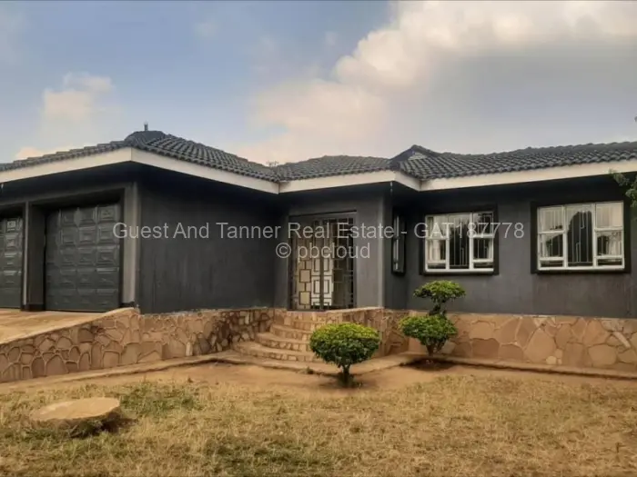 4 Bedroom House for Sale in Crowhill Views, Harare