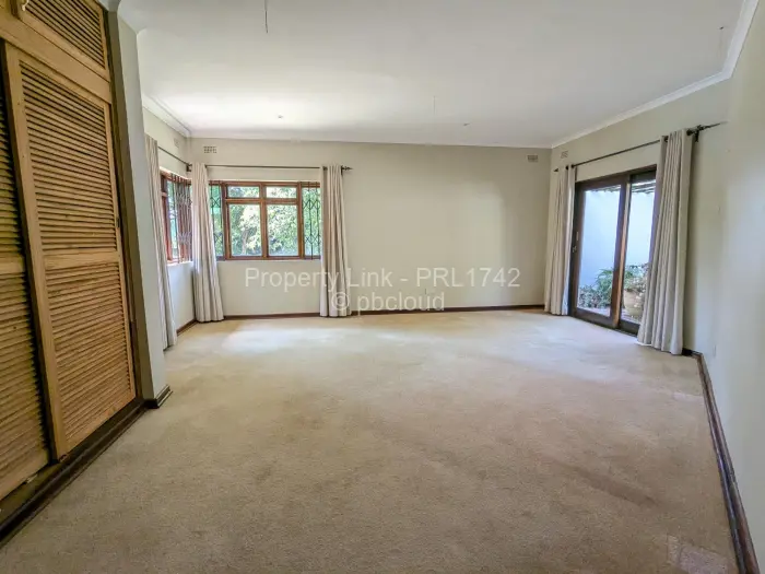 4 Bedroom House to Rent in Borrowdale Brooke