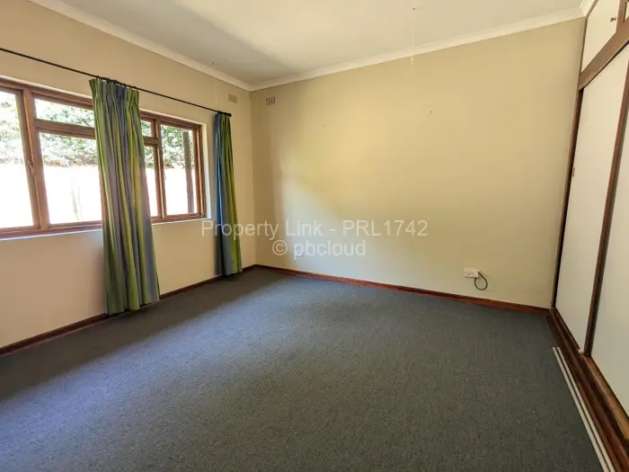 4 Bedroom House to Rent in Borrowdale Brooke