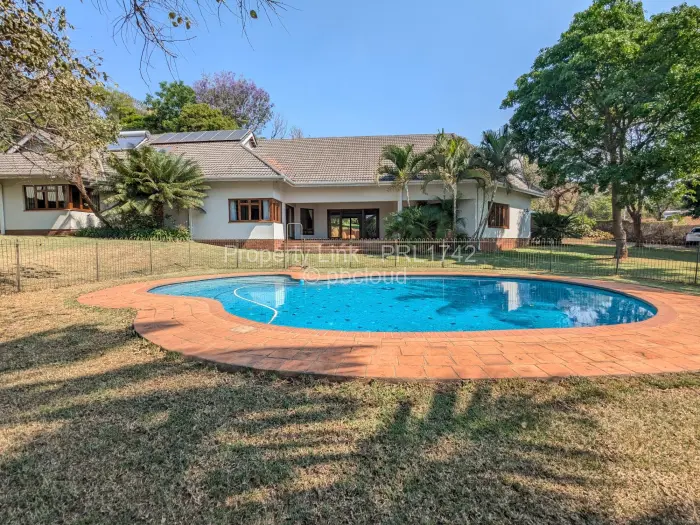 4 Bedroom House to Rent in Borrowdale Brooke